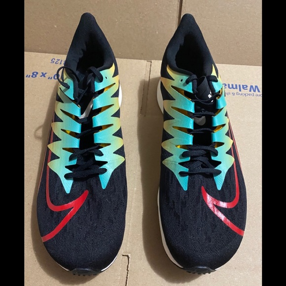 Size 13 Nike zoom rival running shoe - Picture 1 of 3